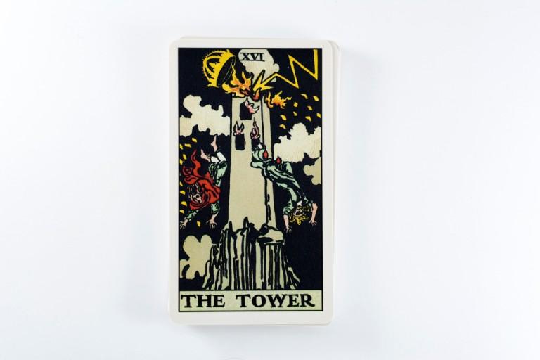 Immagine copertina articolo 16° arcano maggiore "La Torre" - Fa davvero paura?